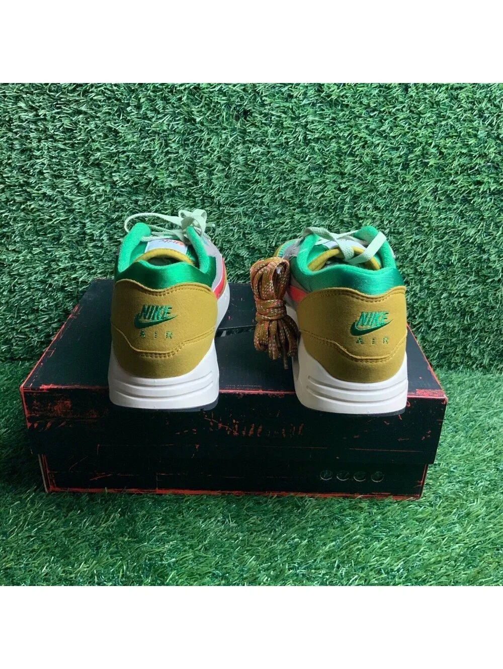Nike Air Max 1 '86 Premium BIG BUBBLE Powerwall Men's Size 10